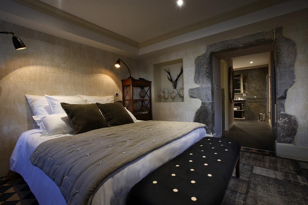 Hotel Les Saints Peres Montagnole Exteriér fotografie