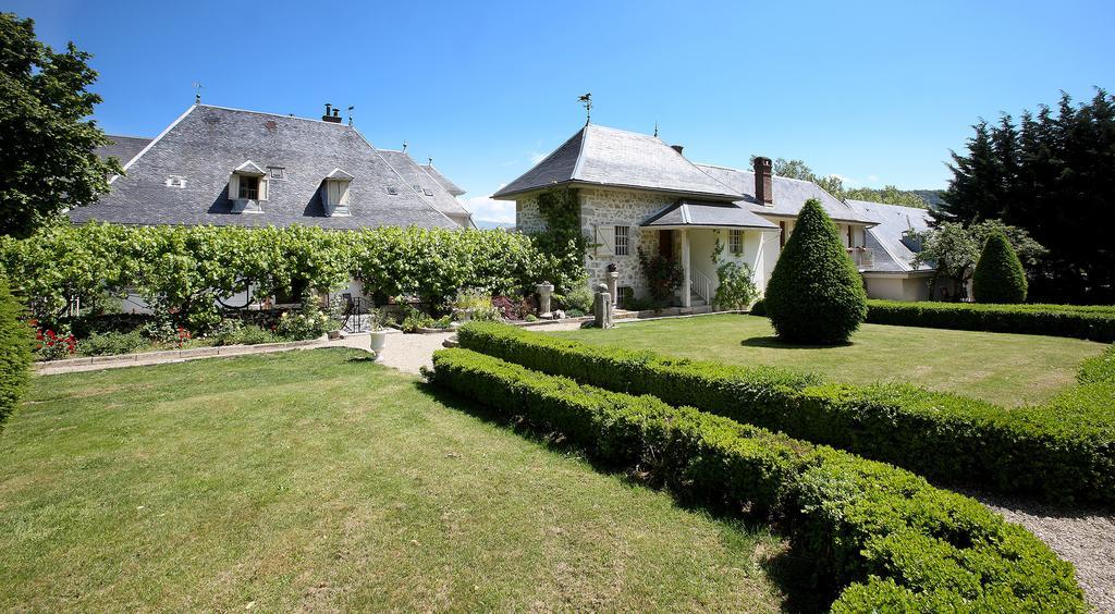 Hotel Les Saints Peres Montagnole Exteriér fotografie